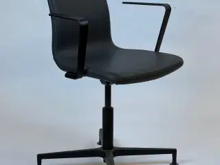 Labofa | Groovy CC Mødestol