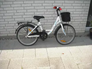Pæn 20`` Pigecykel.