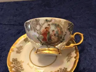Små fine kopper til barnebarnets teselskab