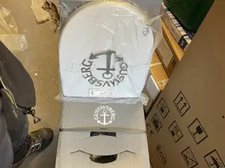 Et helt nyt troilet med bagud skyl.