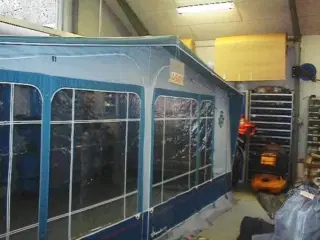   Isabella Ambassador Crown