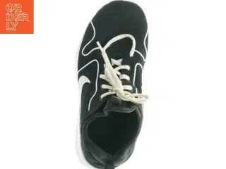 Sneakers fra Nike (str. 38,5)
