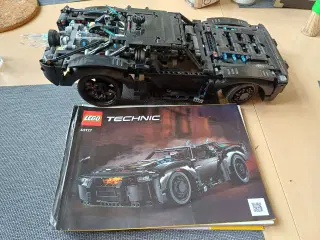 Lego Ghostbusters og batmobil 