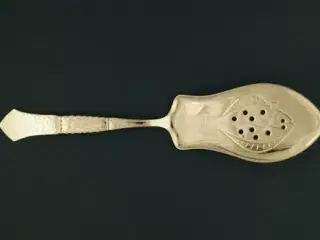 Louise Fiskespade, 27½ cm.