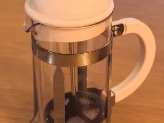 Bodum stempelkande, 1 kop, lyserød