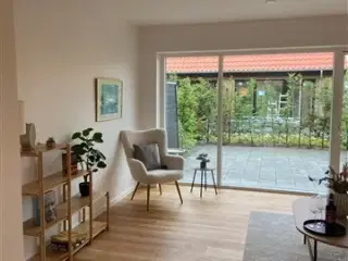 Lækkert 3-værelses rækkehus på Åsvej, Solrød Strand, Roskilde