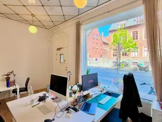 Kontor/butik/showroom til på Vesterbrogade