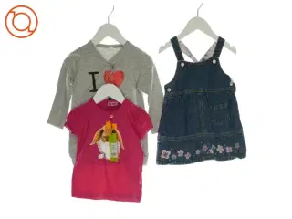 Sweatshirt, t-shirt og kjole (Str. 80)