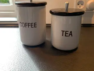 Kaffe og the krukker