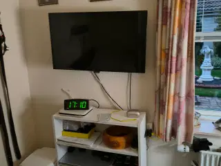Tv med ophæng,