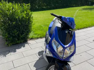 PGO G-Max 2005