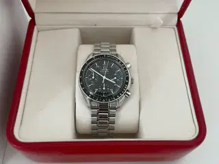 Omega Speedmaster Reduced