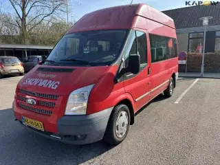 - - - Transit 100 T300 Trend