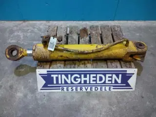 Volvo 846 Kipcylinder