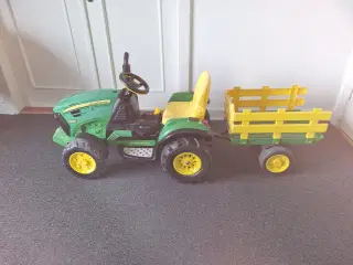 John Deere Traktor 12v til børn.