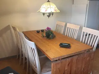 Spisebord 6 stk stole