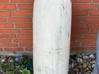 Fender og en bøje