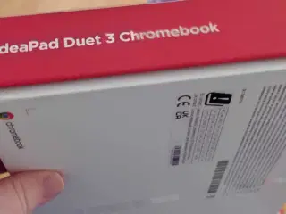 Lenovo tab med lade og tastatur/ iPad duet 3 Chrom