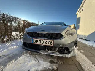 Kia Ceed 1,6 CRDi 136 Vision SW