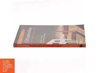 Citizenship : discourse, theory, and transnational prospects (Bog)