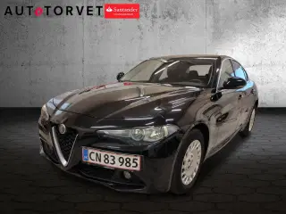 Alfa Romeo Giulia 2,2 JTD 180 aut.