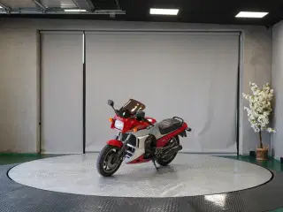 KAWASAKI ZX 900