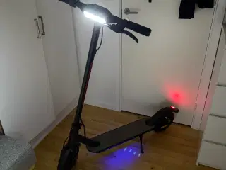 EO Scooter El Løbehjul model Street