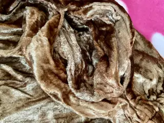 Nye velour bukser