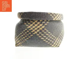 Flettet kurv (str. Ø 44 cm Længde 24 cm)