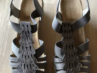 Grå Rieker sandaler