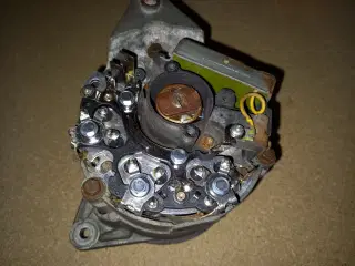 Lucas Generator 12 Volt