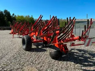 Kuhn 8 F. Vari-Manager