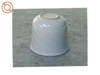 Urtepotteskjuler (str. 8 x 8 cm)