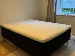 1,5år gammel seng fra Drømmeland 