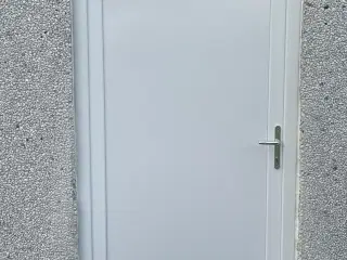 Isoleret lagerlokale til leje