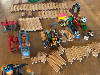 BRIO togbane med tilbehør 