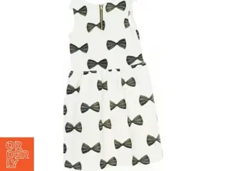 Kjole fra H&M (str. 116 cm)