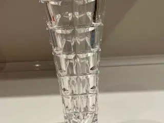 Retro krystal vase - 22 cm høj.