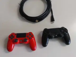 2 controllere til Playstation.  1 skærmkabel 