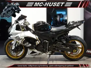Suzuki GSXR 750