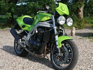 Triumph Speed Triple 955i, 108hk, 2001, lysgrøn