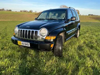 Jeep Cherokee 2,8 CRD automatic 