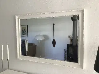 Facet slebet spejl, i dekorativ ramme.