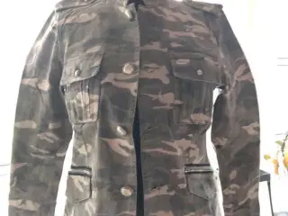 Fede nye army jakker KUN STR S 