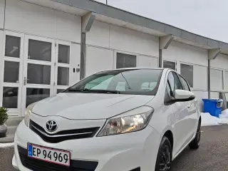 Toyota Yaris 1,3 vvt-i NYSYNET 