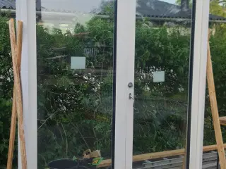 Ny terrasse dobbeltdør
