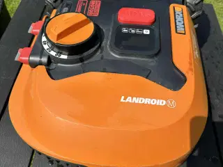 Robot plæneklipper
