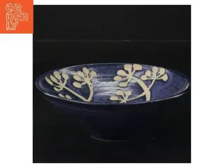 Dekorativ skål i keramik  med blomstermotiv (str. Ø 14x4 cm)