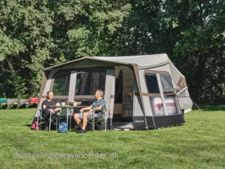 2025 - Camp-Let Earth uden bremse   FABRIKSNY-Camp-Let Earth uden bremse