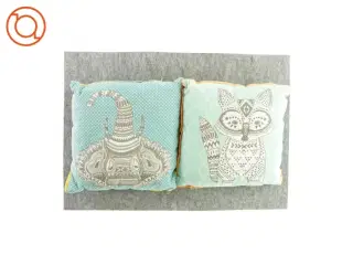 To puder til børn med dyremotiver